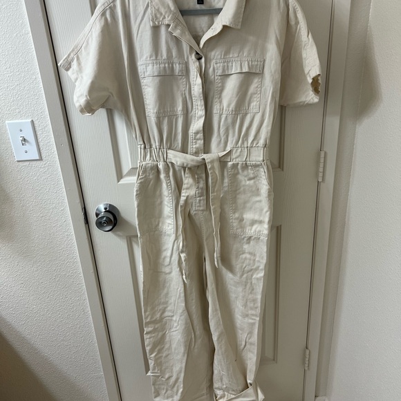Women’s cream jumpsuit - Picture 1 of 3
